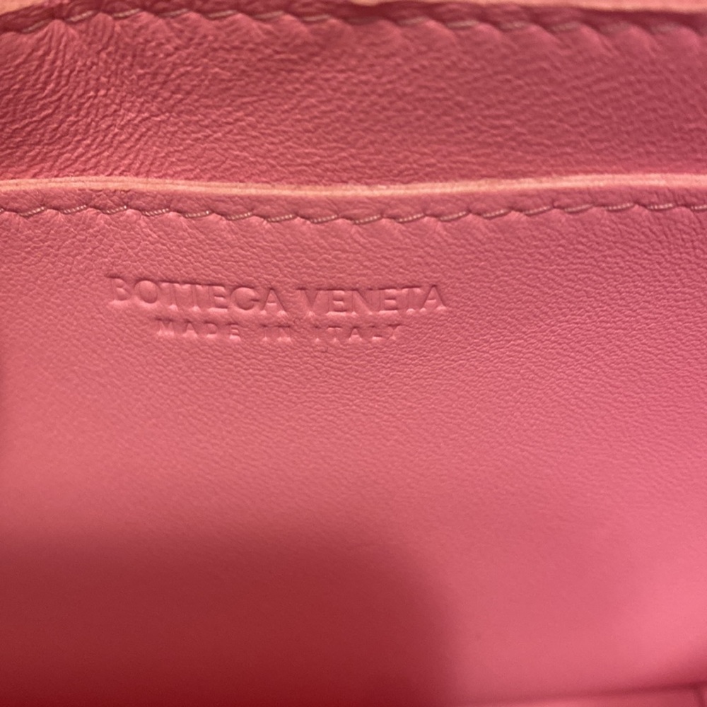Authentic BOTTEGA VENETA Small Intrecciato Leather Cassette Crossbody Bag - Picture 5 of 16